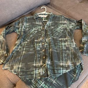 Free People size XS button up blouse!! Only worn once